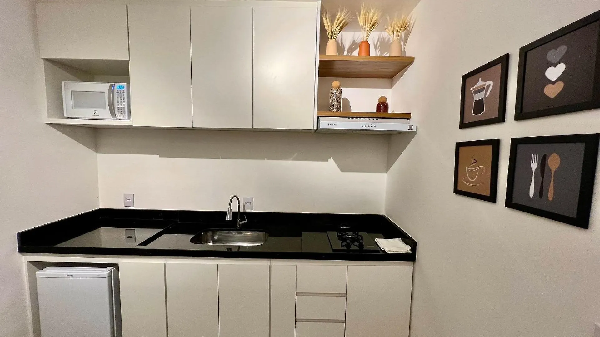 Studio Adalivia São Paulo 0*,  Brasil